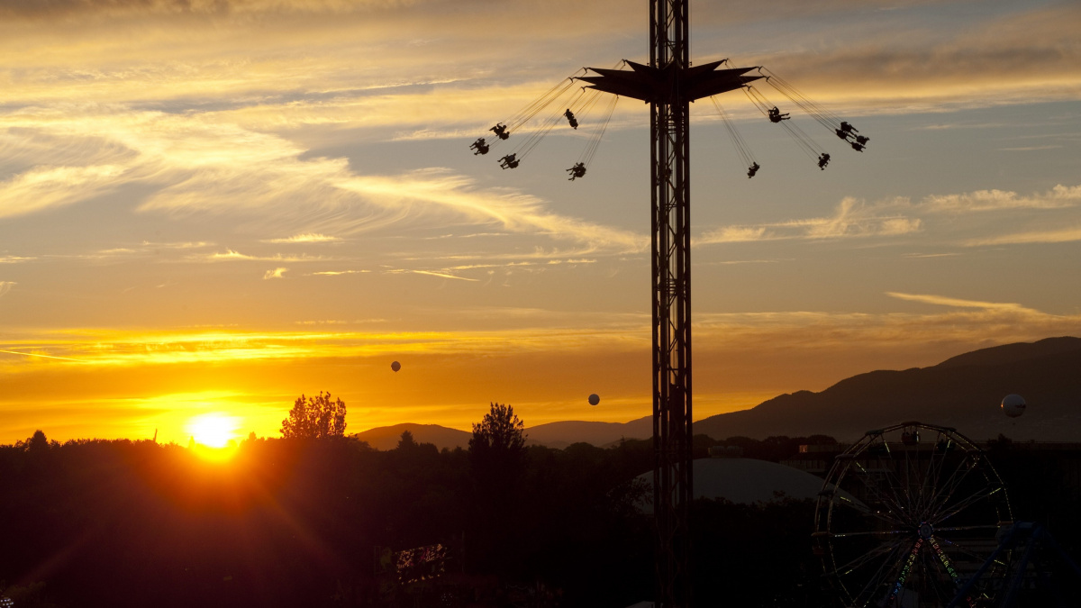 Win tickets to Playland 19+ Night!